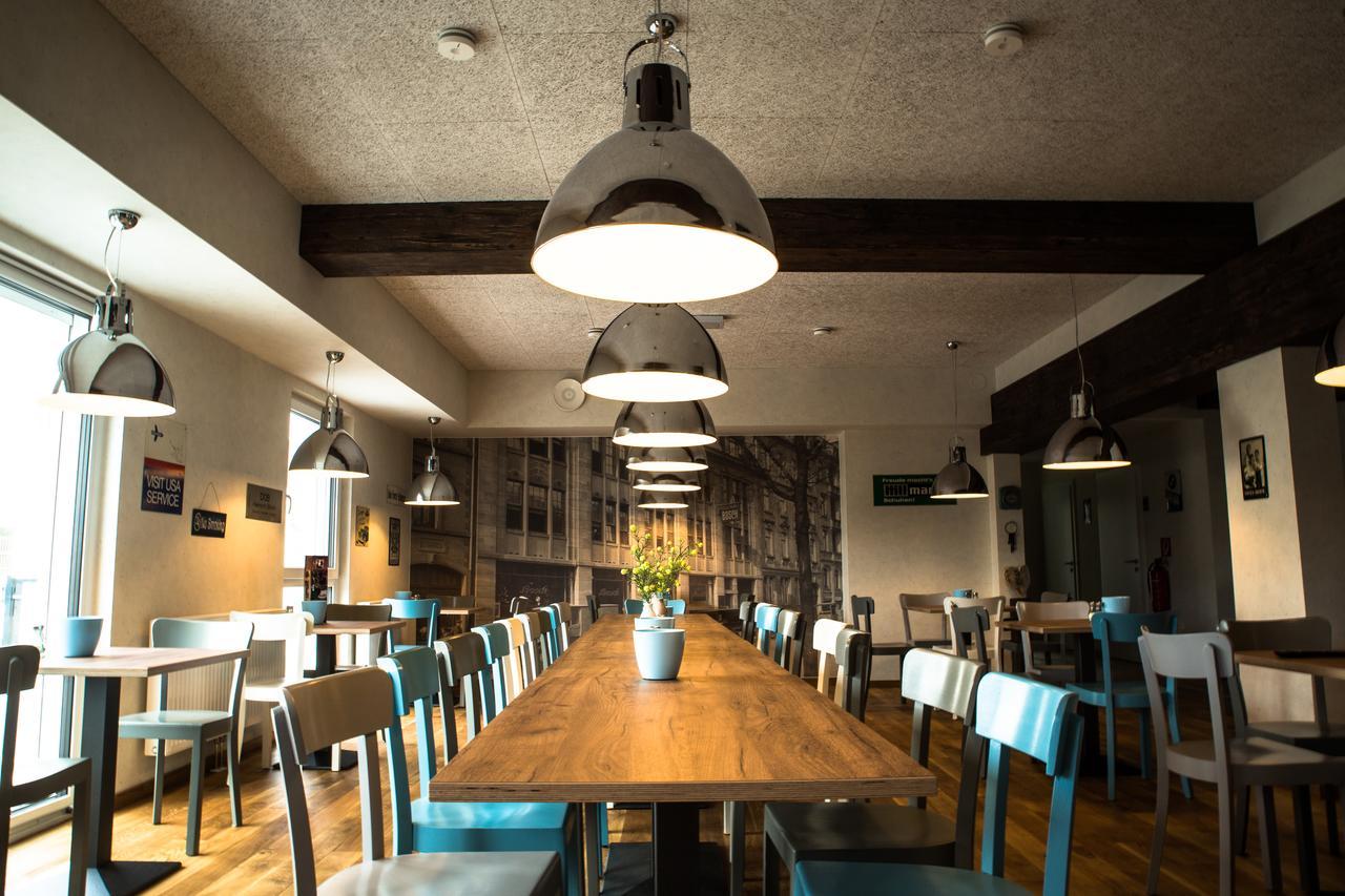 Hotel Traumfabrik Buettelborn Екстер'єр фото