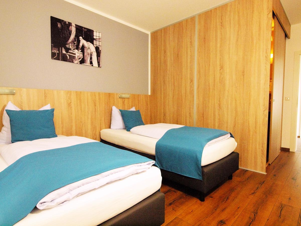 Hotel Traumfabrik Buettelborn Екстер'єр фото